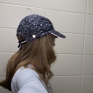 Lululemon hat